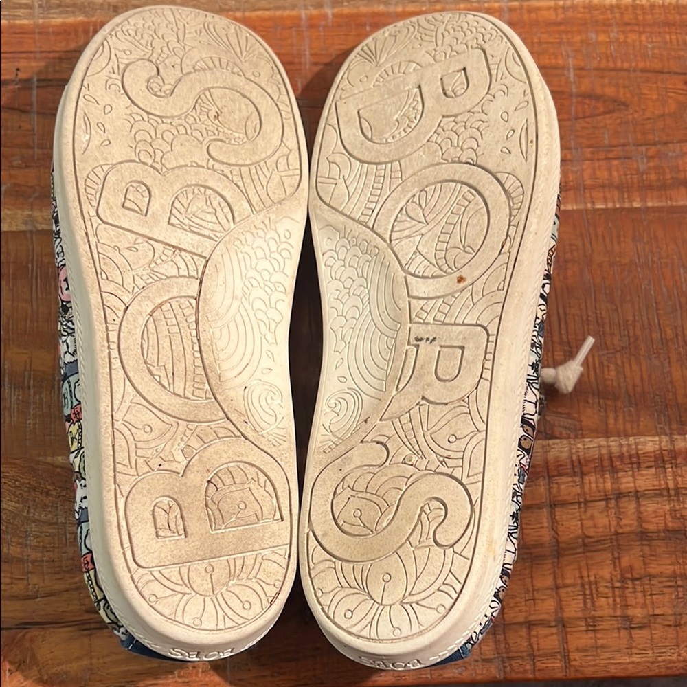 BOBS Women’s Colorful Dog Sneakers - Picture 4 of 4